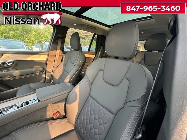 Used 2025 Volvo XC90 B6 Plus w/ Protection Package Premier AWD/4WD image 9