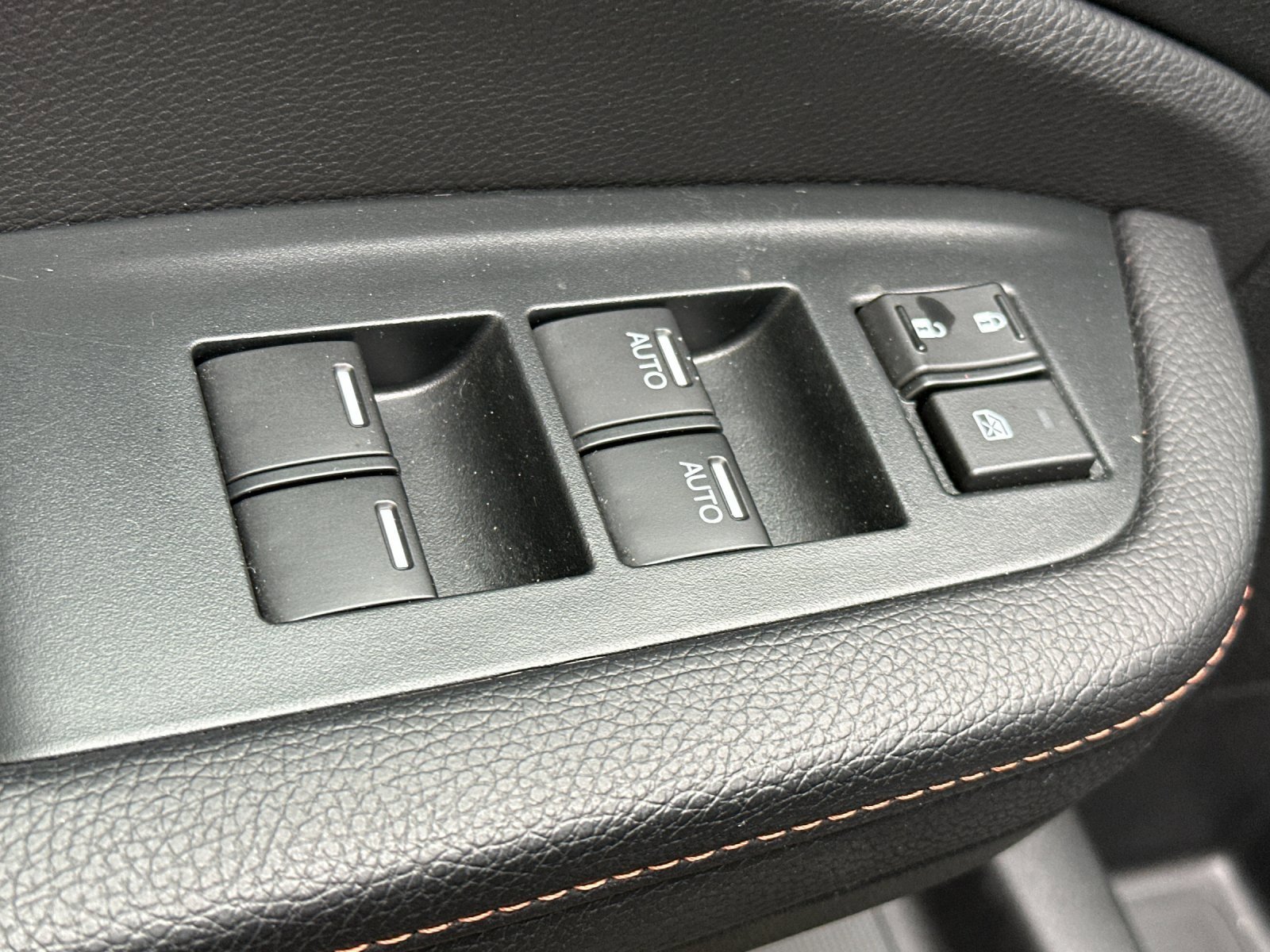 Used 2023 Honda Passport TrailSport image 12