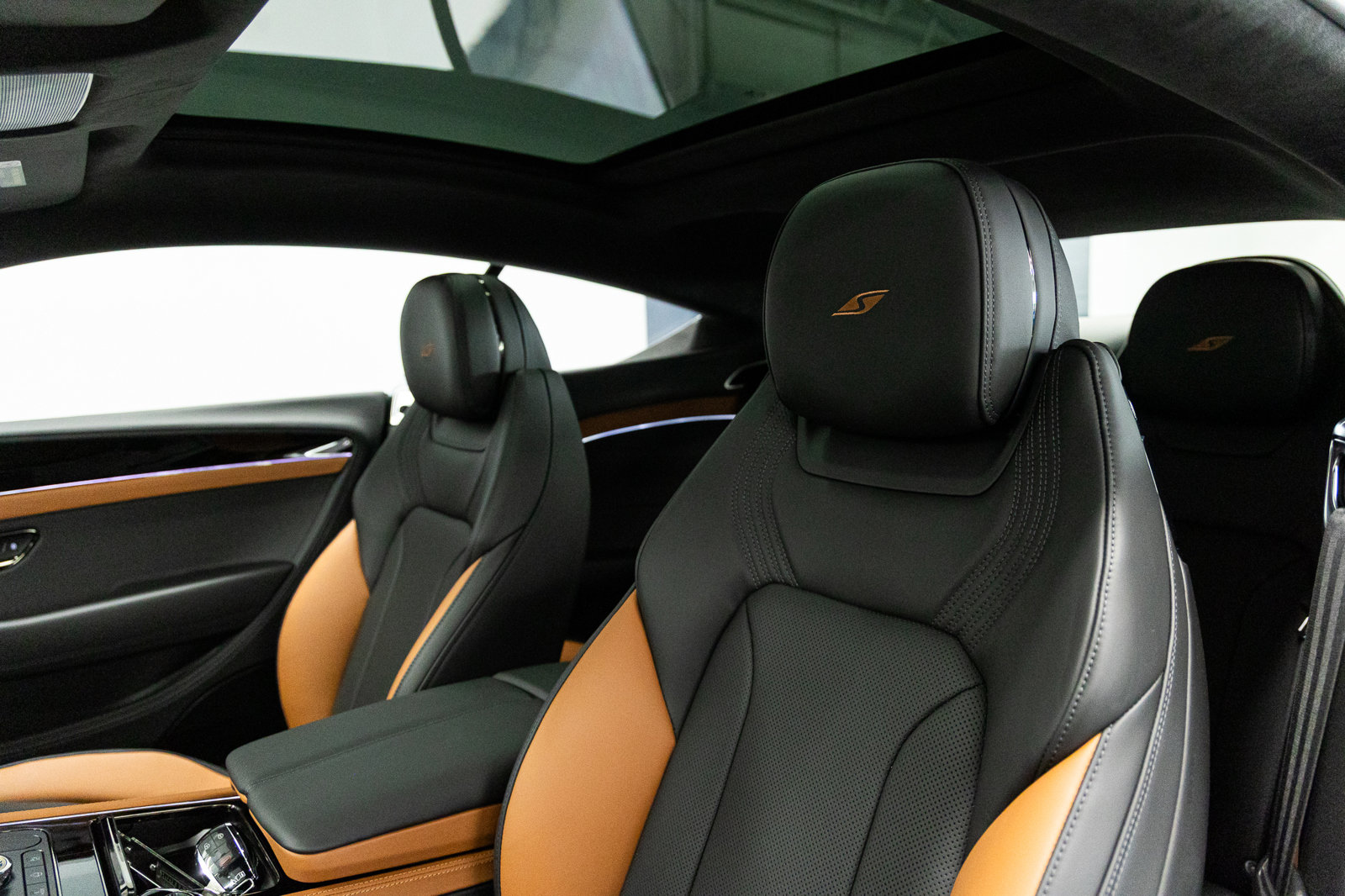 New 2026 Bentley Continental GT AWD/4WD image 26