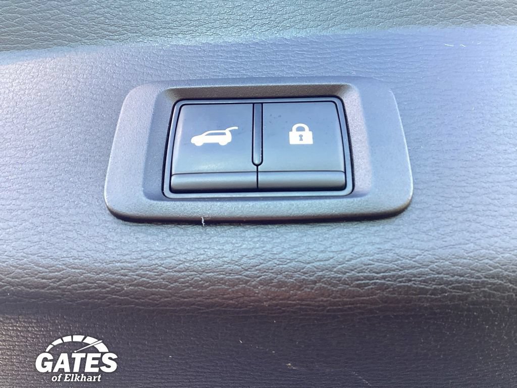 Used 2025 Mitsubishi Outlander SE AWD/4WD image 12