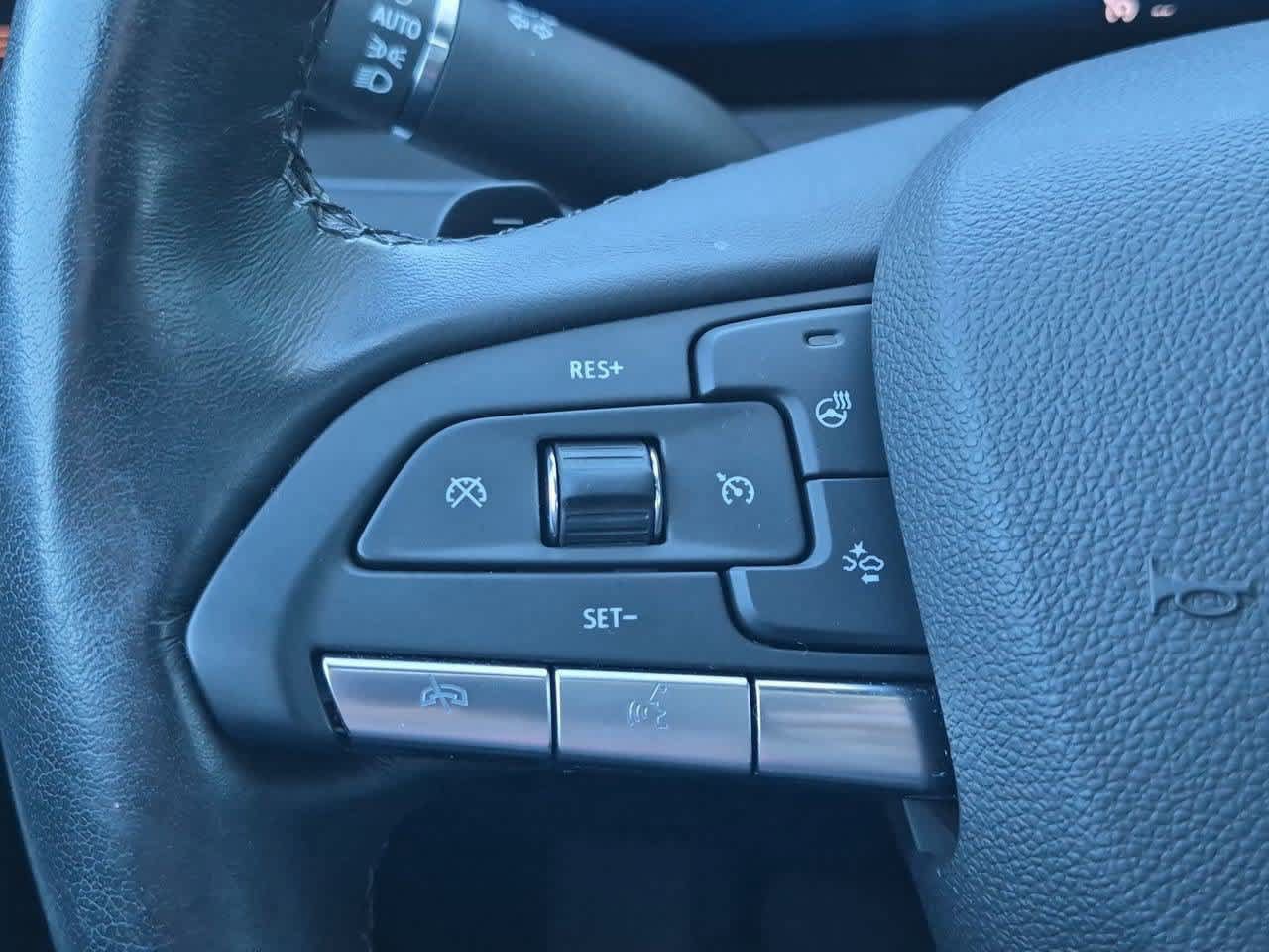 Used 2024 Cadillac XT4 Premium Luxury AWD/4WD image 25