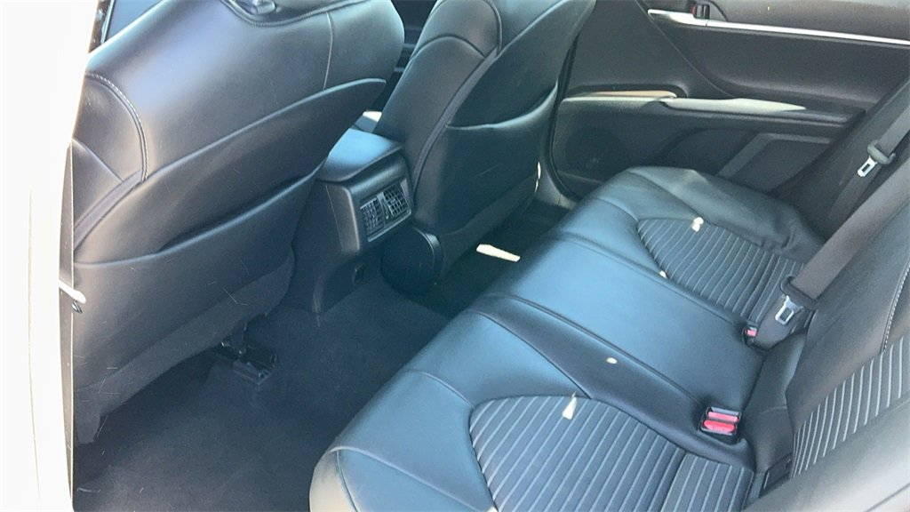 Used 2024 Toyota Camry SE w/ Audio Upgrade Package image 9