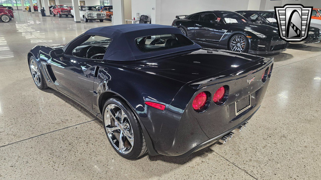 Used 2013 Chevrolet Corvette Grand Sport w/ 3LT Preferred Equipment Group image 3