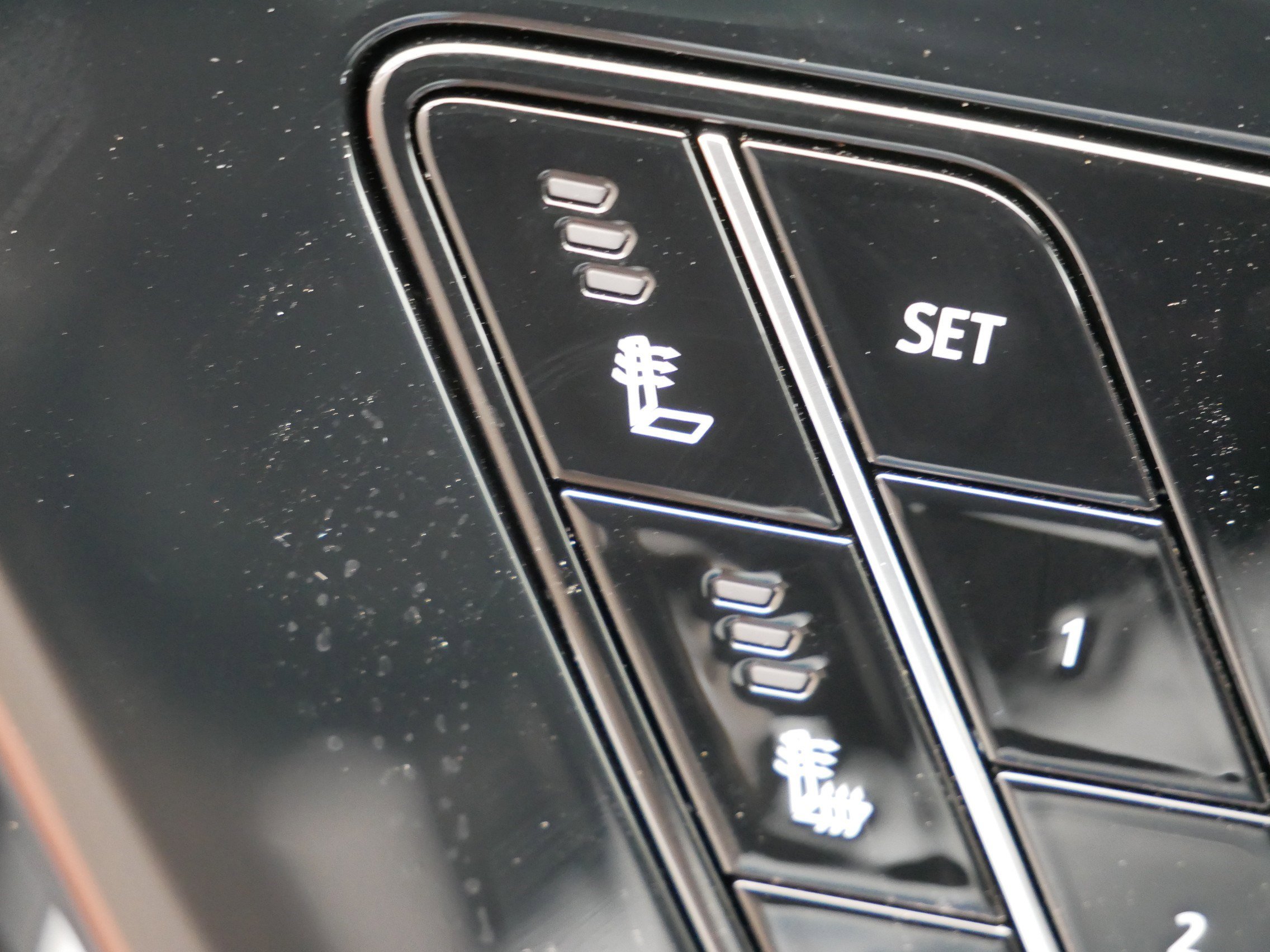 New 2026 Cadillac Optiq Luxury 2 w/ LPO, Floor Liner Package image 27