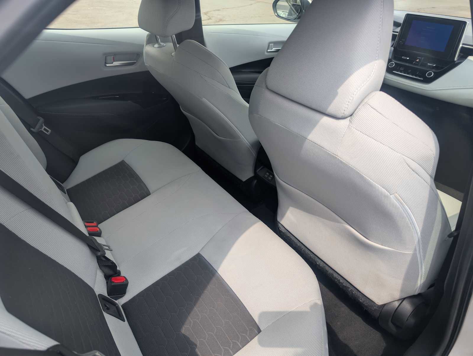 Certified 2023 Toyota Corolla SE FWD image 25
