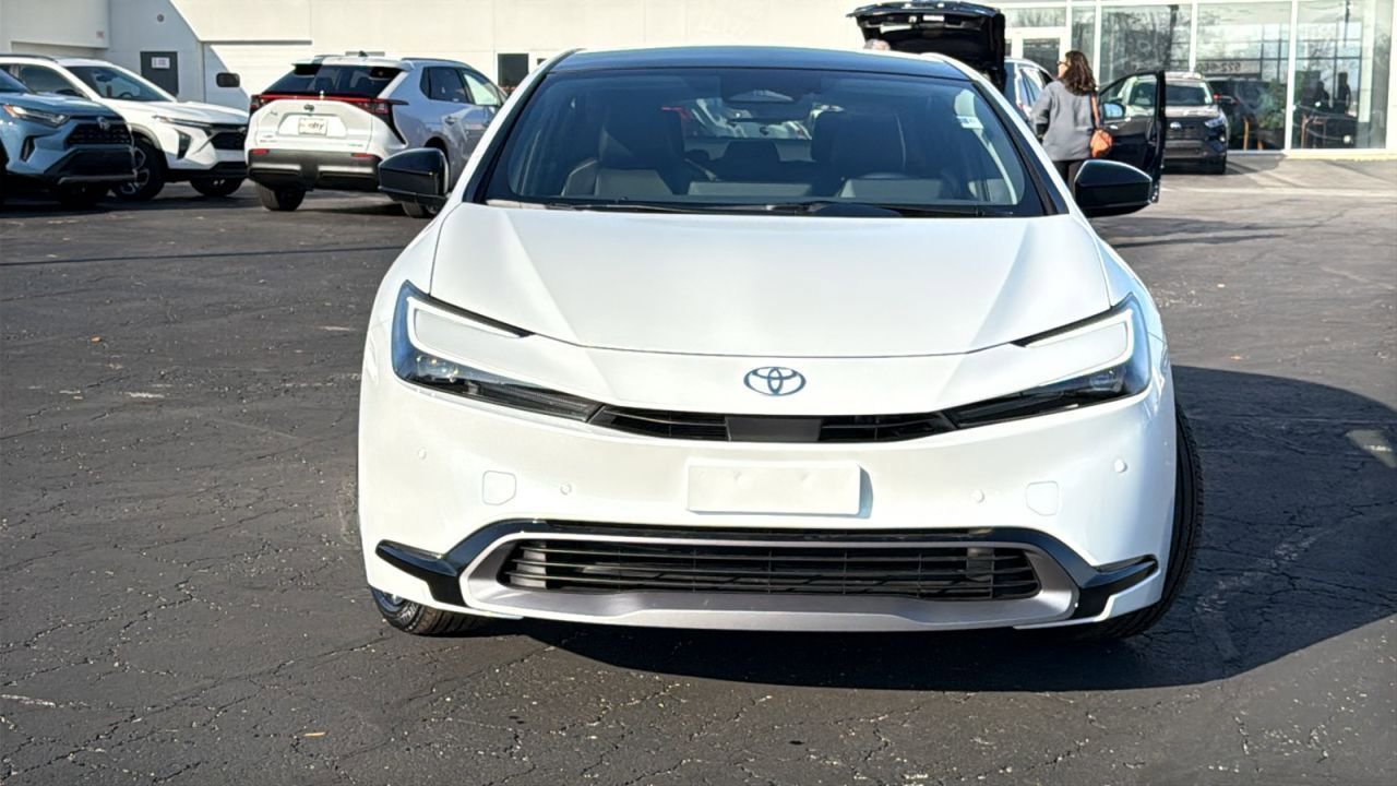 New 2026 Toyota Prius XLE image 2