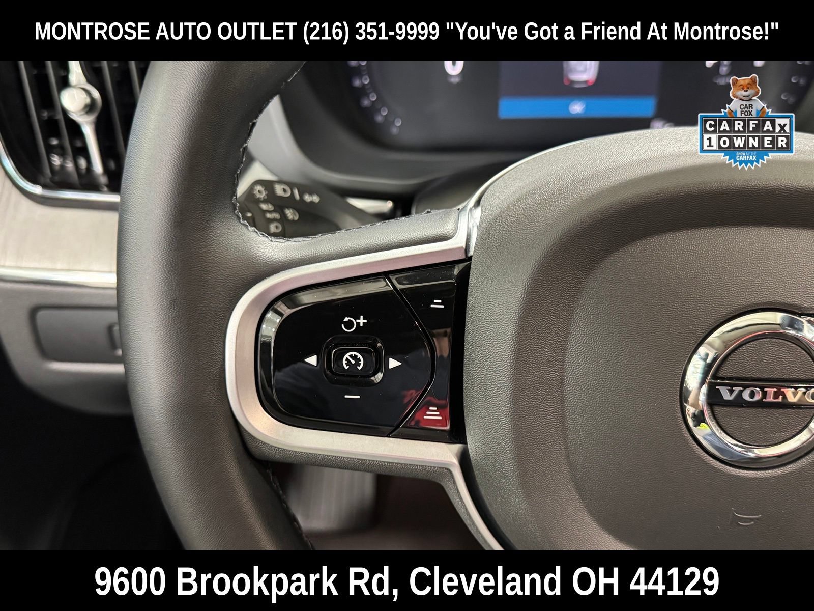 Certified 2025 Volvo XC60 B5 Plus w/ Climate Package AWD/4WD image 19