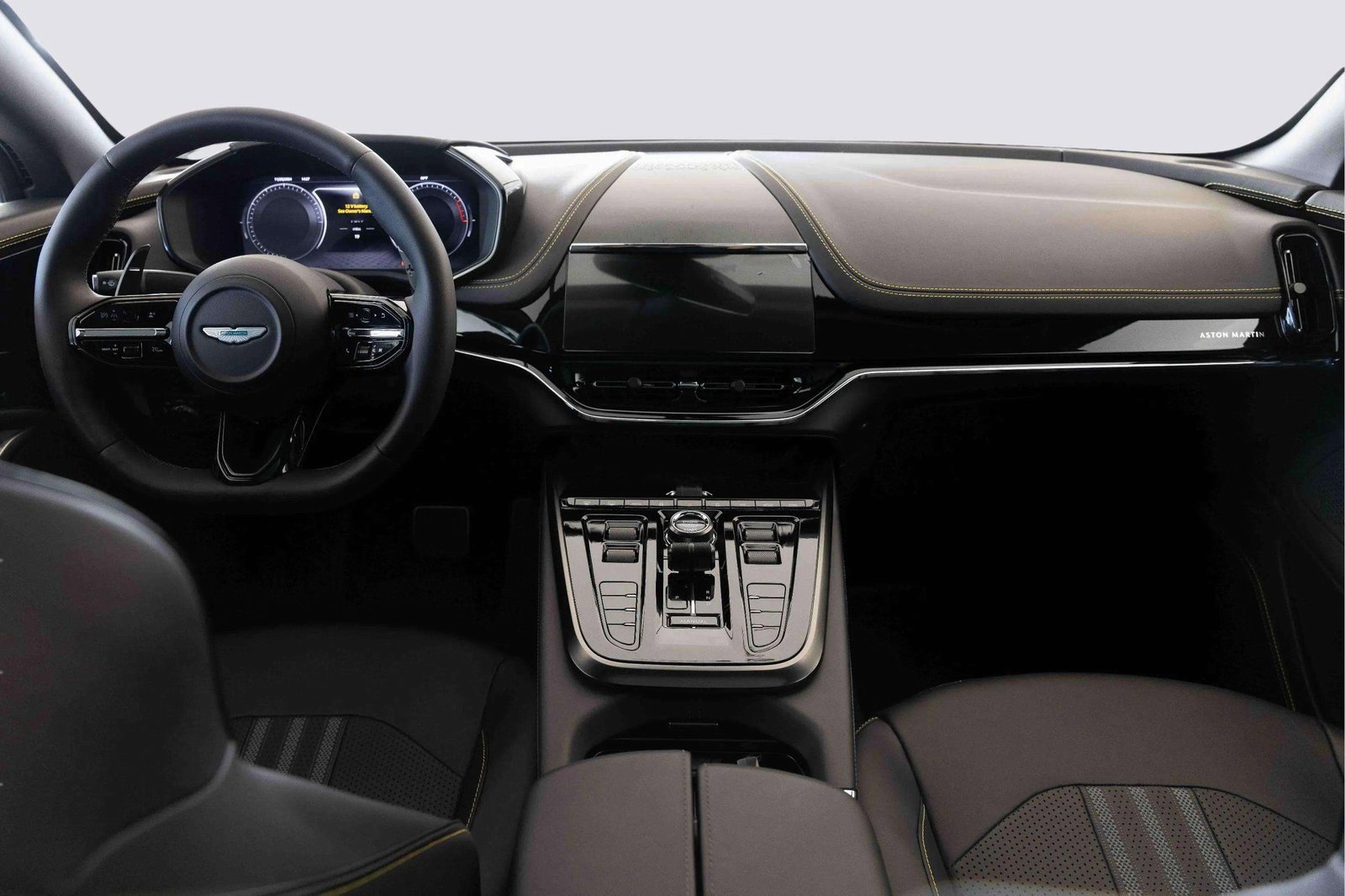 New 2025 Aston Martin DBX 707 image 26