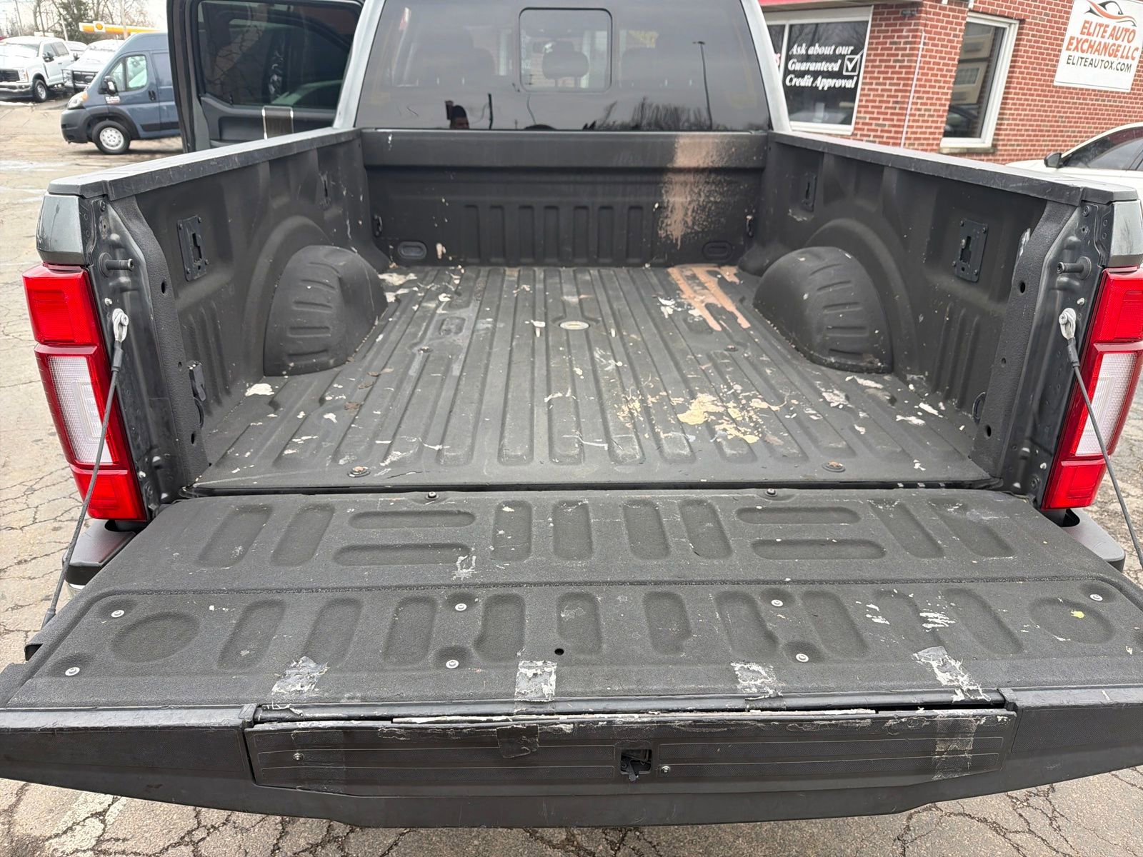 Used 2020 Ford F250 Lariat w/ Lariat Ultimate Package AWD/4WD image 26