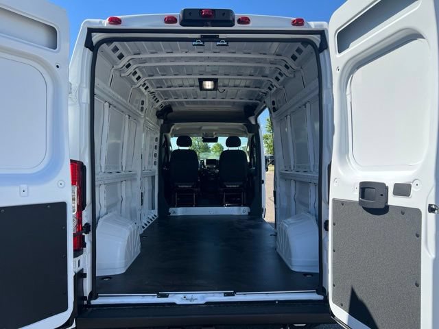 New 2026 RAM ProMaster 2500 w/ Convenience Group FWD image 12