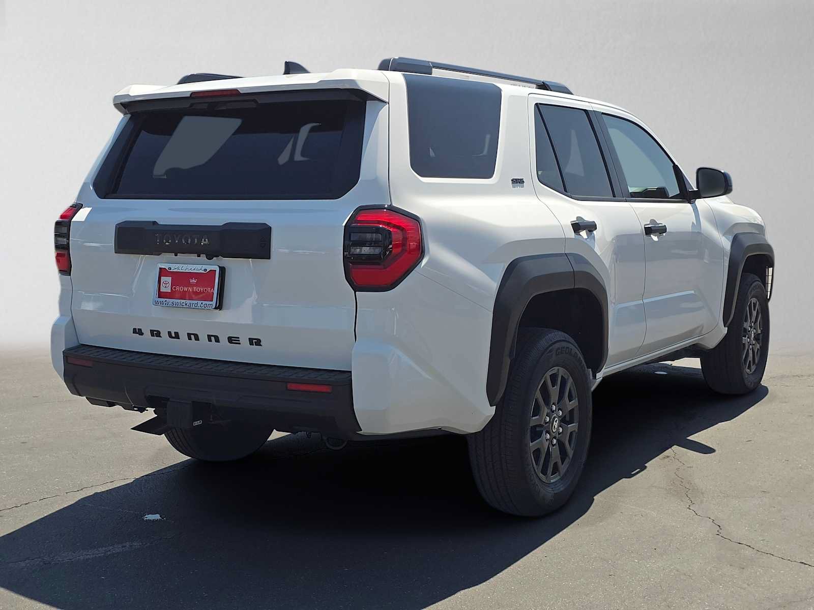 Certified 2026 Toyota 4Runner SR5 AWD/4WD image 3