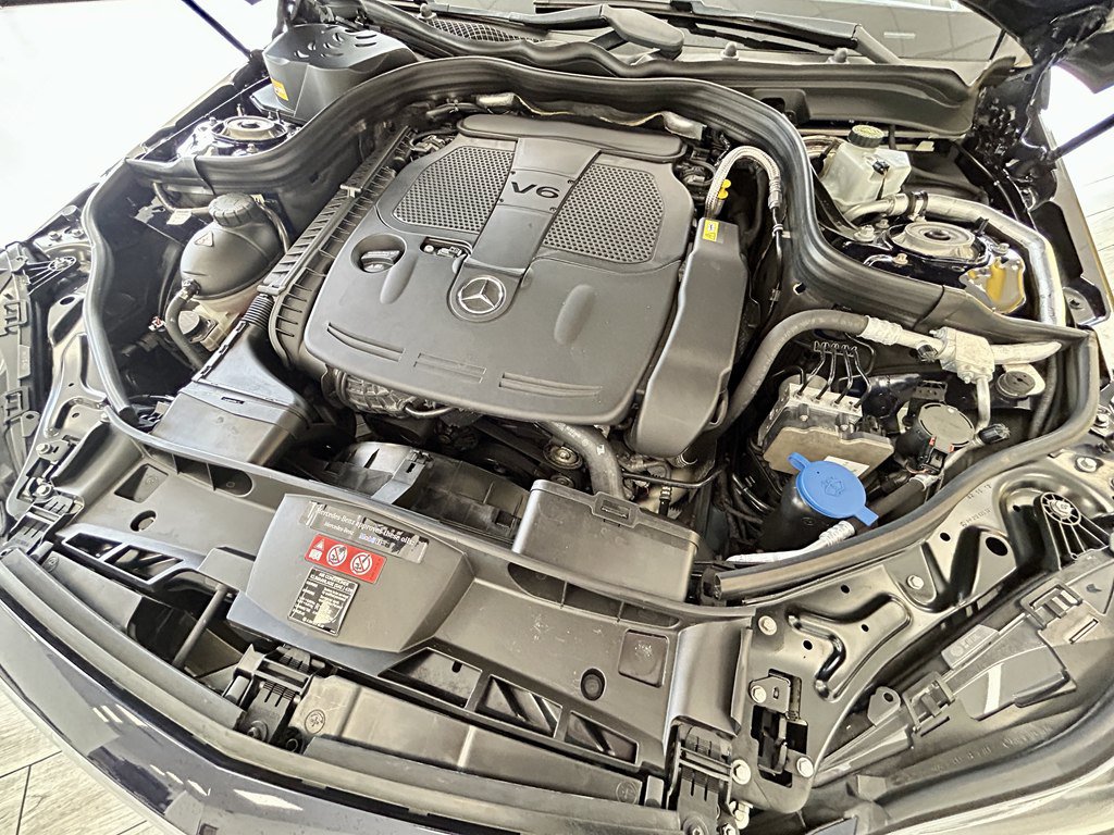 Used 2016 Mercedes-Benz E 350 Sedan image 19