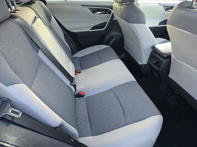 Used 2024 Toyota RAV4 XLE w/ Convenience Package FWD image 20