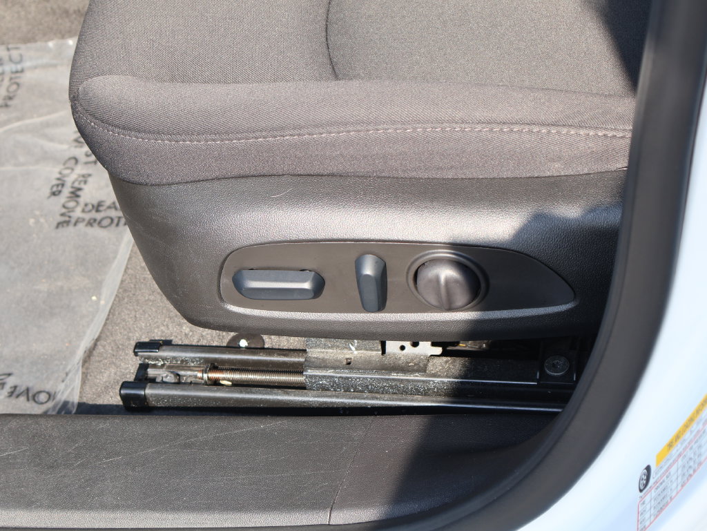 Used 2024 Chevrolet Malibu LT FWD image 23