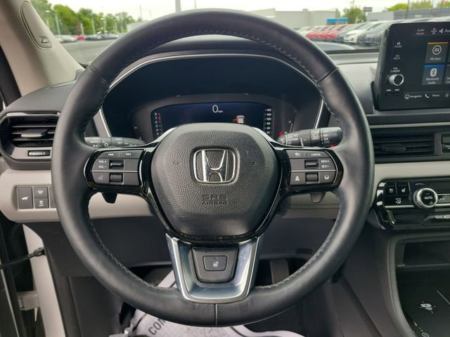 Used 2023 Honda Pilot Elite image 33