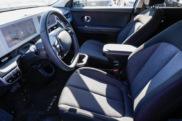 Certified 2024 Hyundai Ioniq 5 SEL RWD image 17