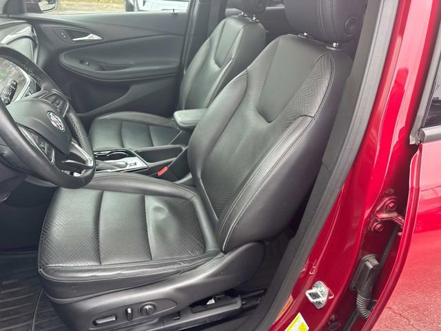 Certified 2021 Buick Encore GX Essence w/ Experience Buick Package image 31