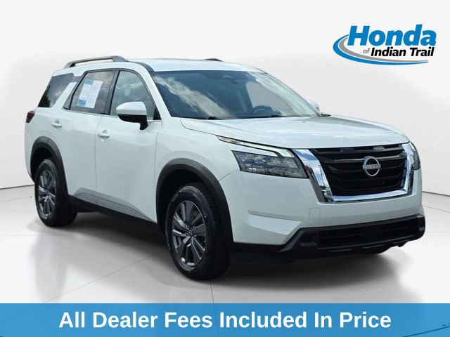 Used 2025 Nissan Pathfinder SV