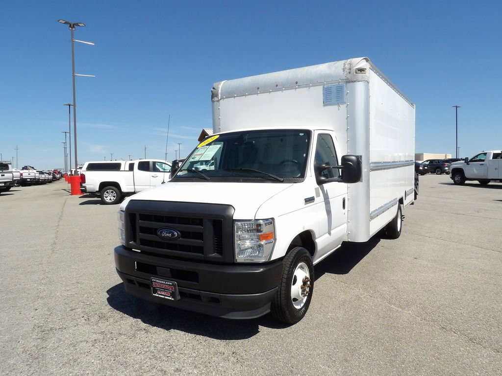 Used 2021 Ford E-350 and Econoline 350 Super Duty RWD image 48