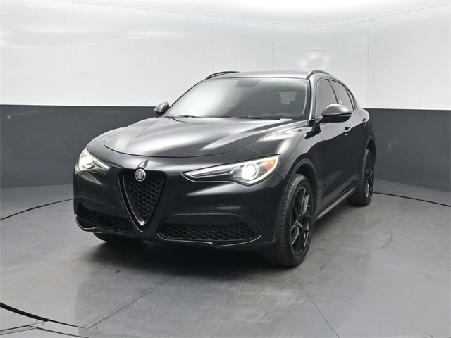 Used 2019 Alfa Romeo Stelvio Sprint w/ Nero Edizione