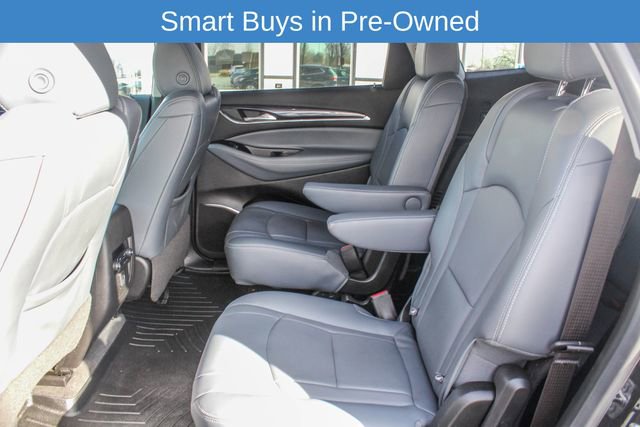 Used 2020 Buick Enclave Essence image 14
