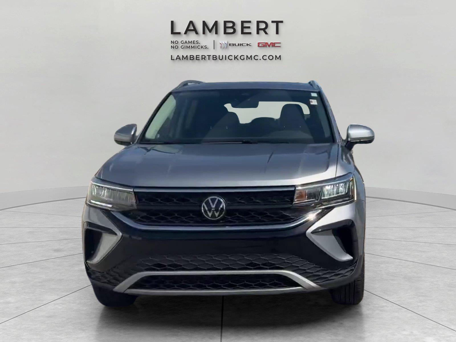 Used 2024 Volkswagen Taos SE AWD/4WD image 8