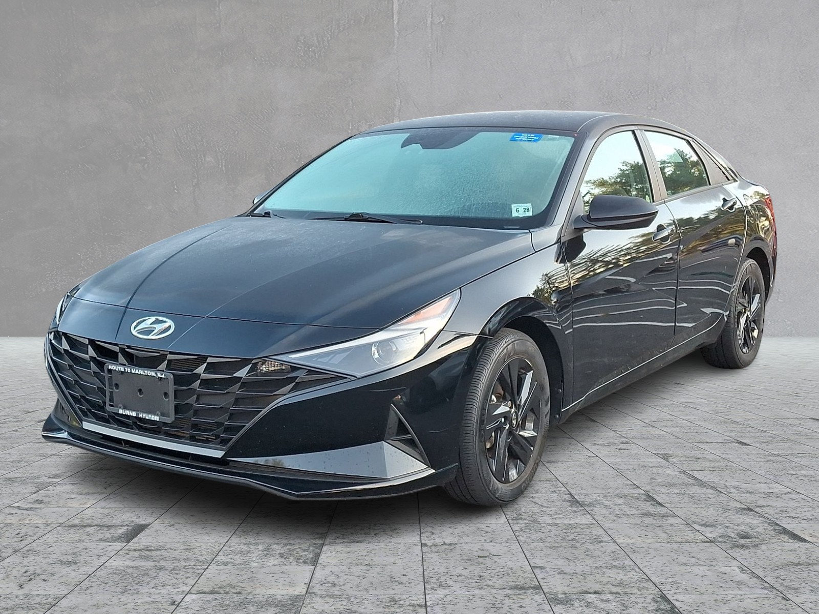 Certified 2023 Hyundai Elantra SEL FWD image 1