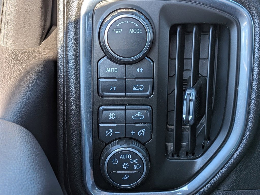 Used 2020 Chevrolet Silverado 1500 RST w/ All-Star Edition image 22