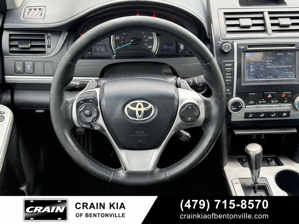 Used 2013 Toyota Camry SE w/ Leather Pkg FWD image 13