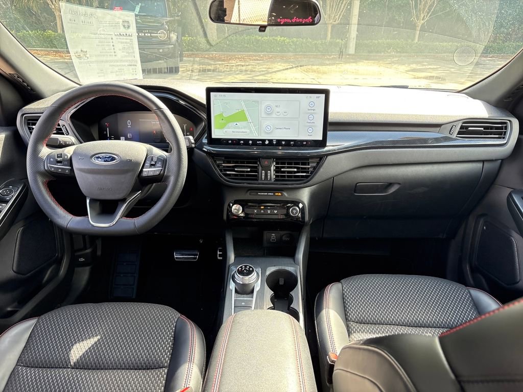 Used 2024 Ford Escape ST-Line w/ Tech Pack #1 image 7