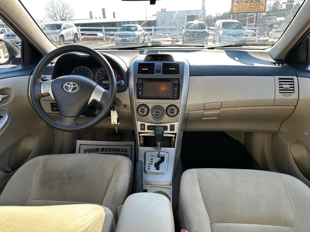 Used 2013 Toyota Corolla LE image 13