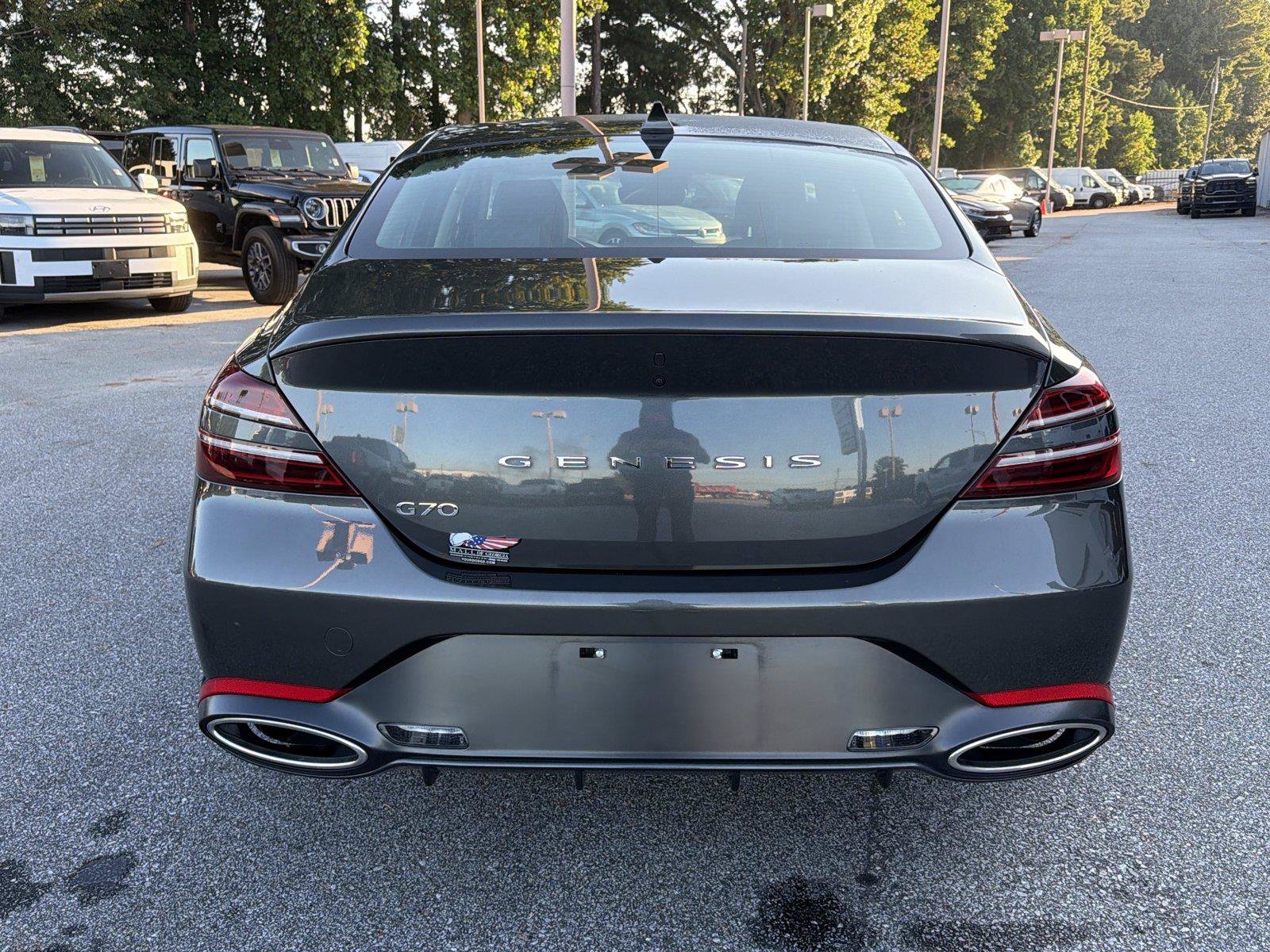 Used 2025 Genesis G70 2.5T RWD image 6