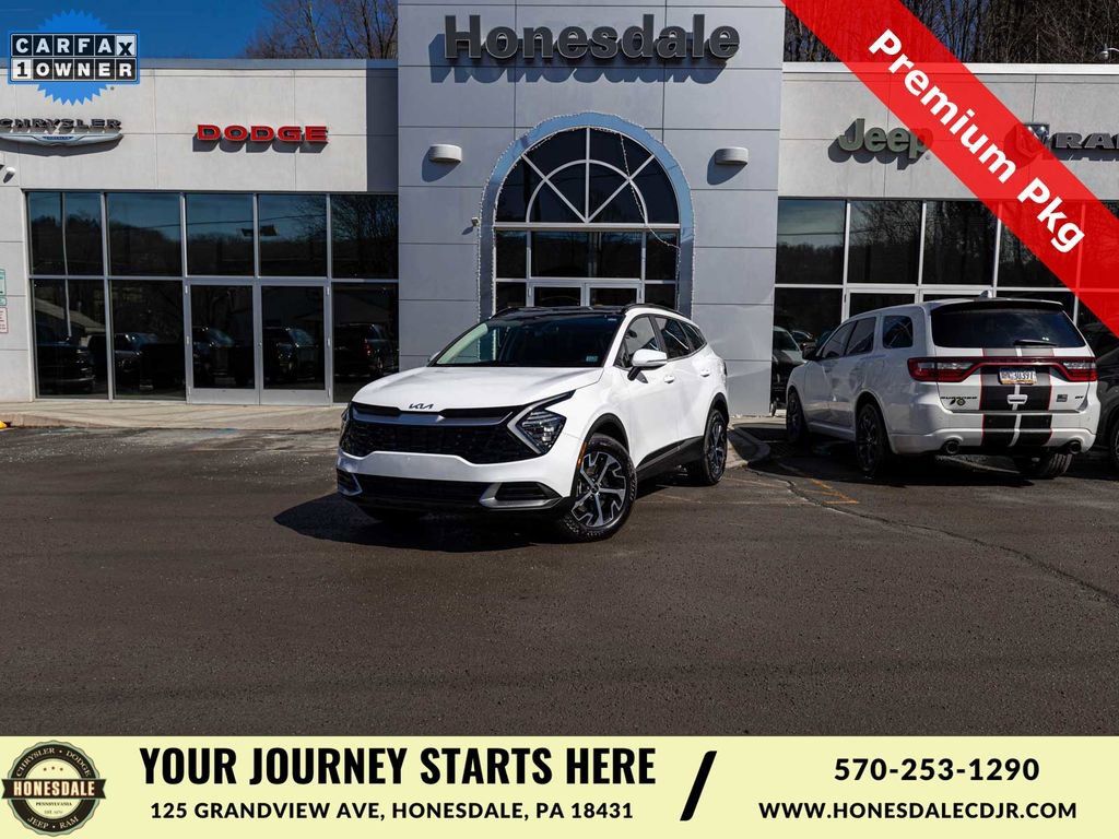Used 2025 Kia Sportage EX w/ Premium Package image 1