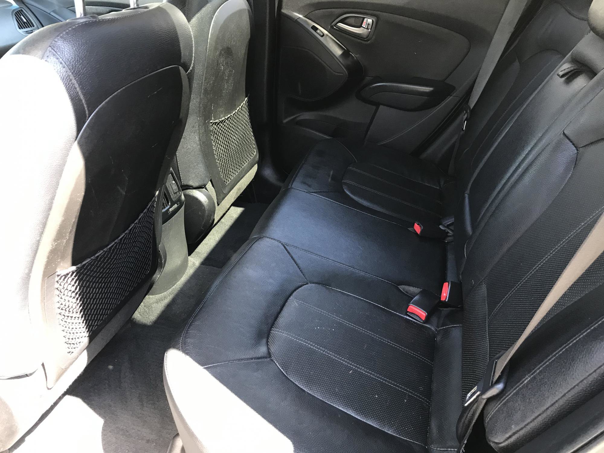 Used 2015 Hyundai Tucson Limited w/ Option Group 03 image 19