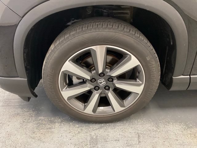 Used 2024 Honda Pilot Elite image 30