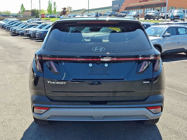 Certified 2025 Hyundai Tucson Limited AWD/4WD image 5