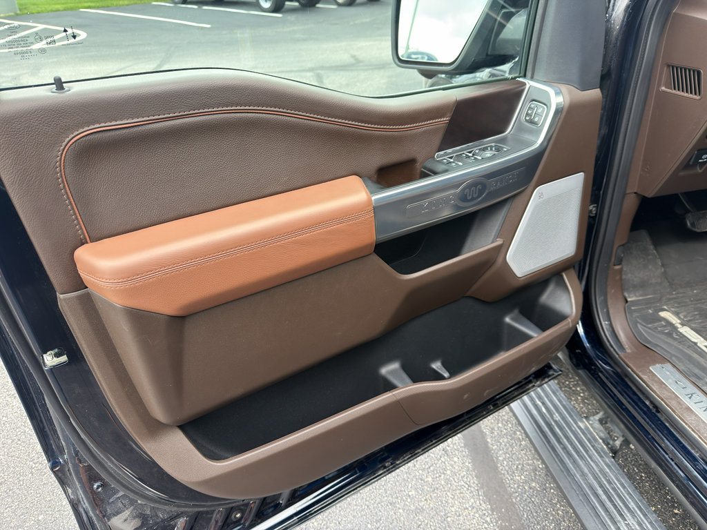 Used 2025 Ford F150 King Ranch w/ FX4 Off-Road Package AWD/4WD image 15