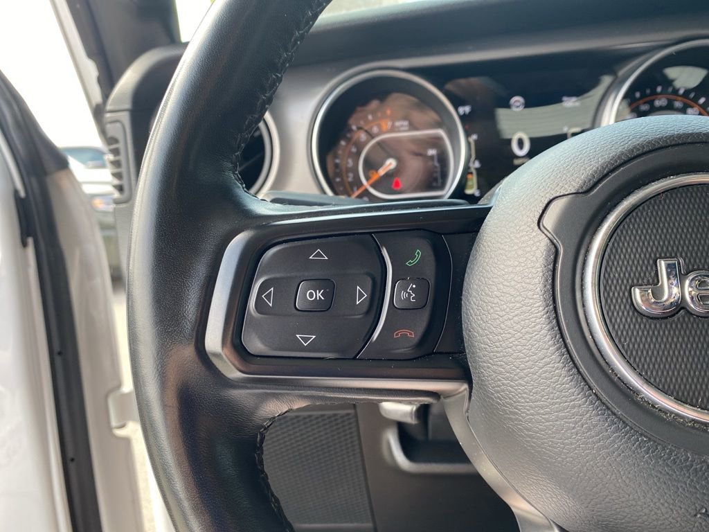 Used 2021 Jeep Gladiator Sport image 11
