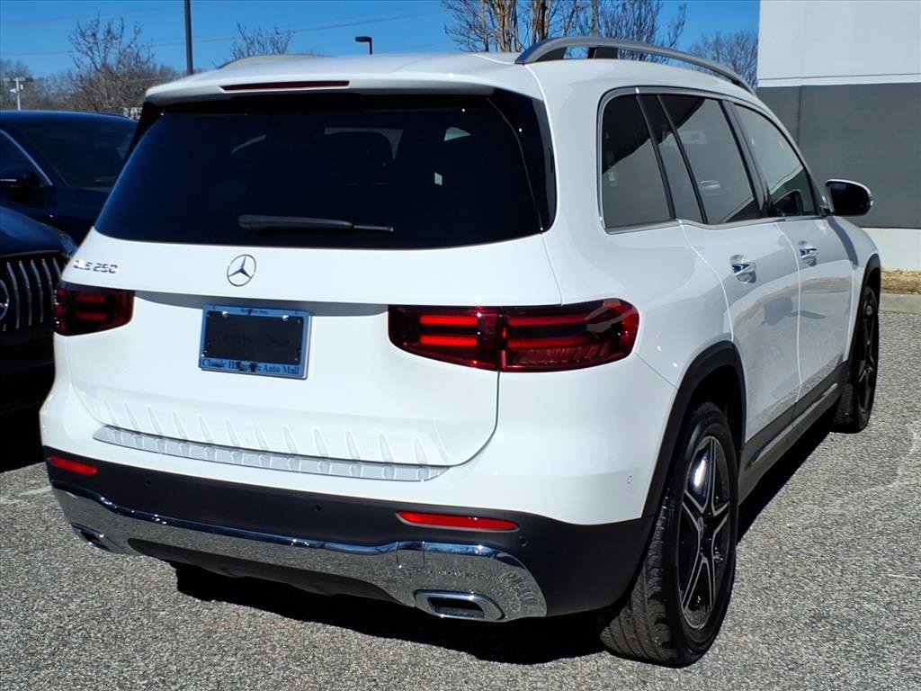New 2026 Mercedes-Benz GLB 250 image 6