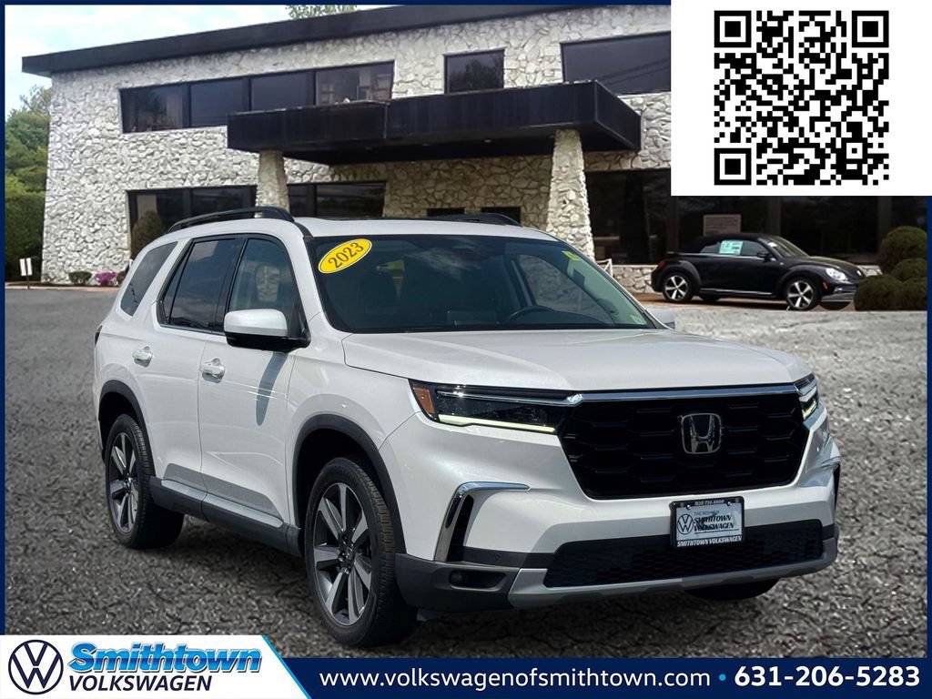 Used 2023 Honda Pilot Touring image 1