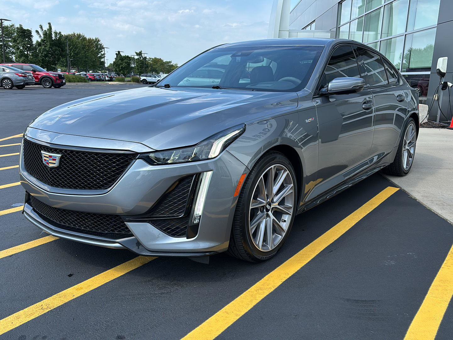Used 2021 Cadillac CT5 V w/ Premium Package RWD image 3
