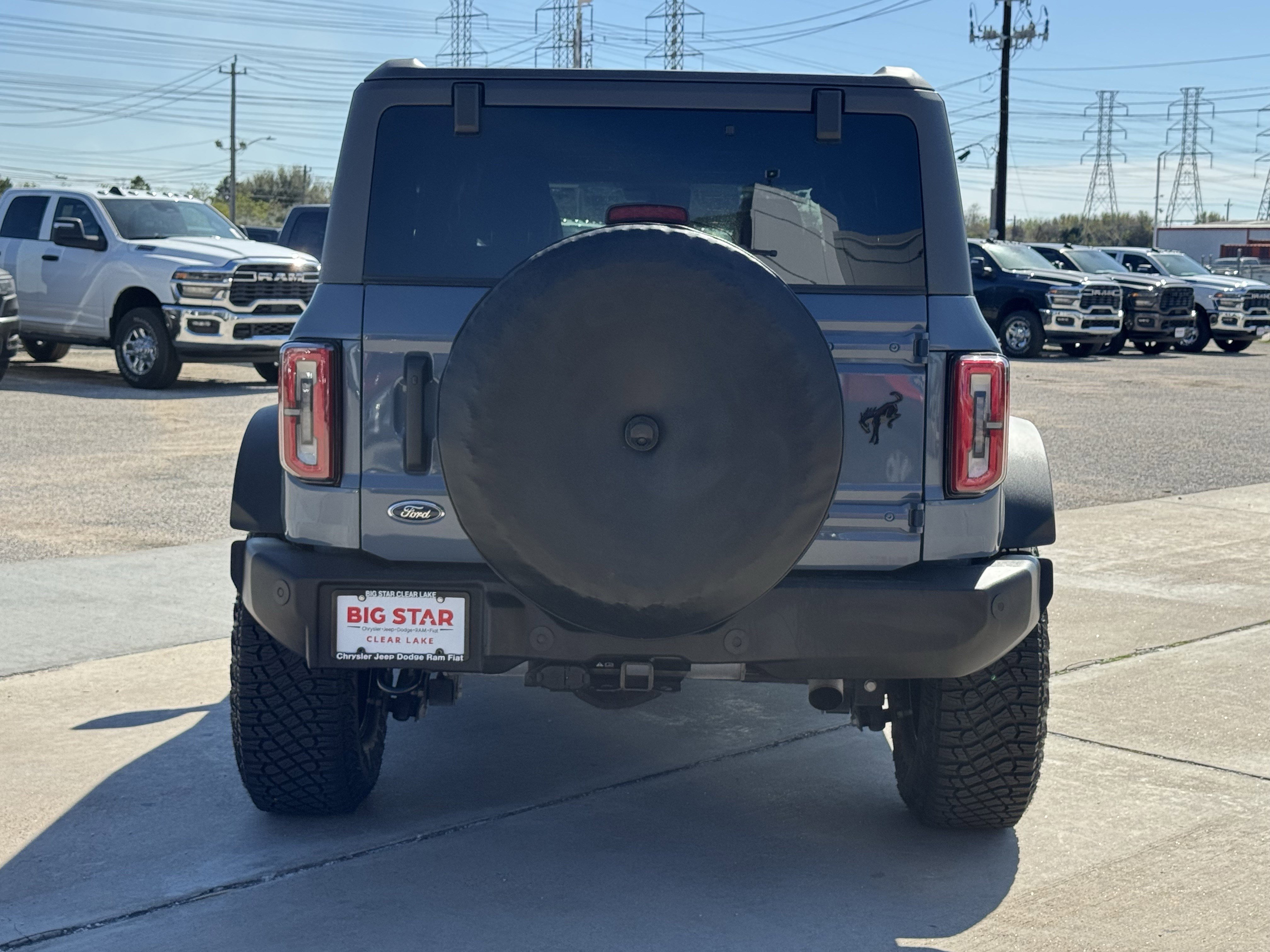Used 2023 Ford Bronco Wildtrak image 10