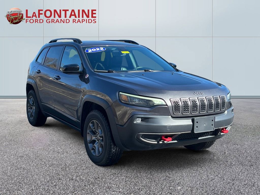 Used 2022 Jeep Cherokee Trailhawk w/ Trailer Tow Group image 3