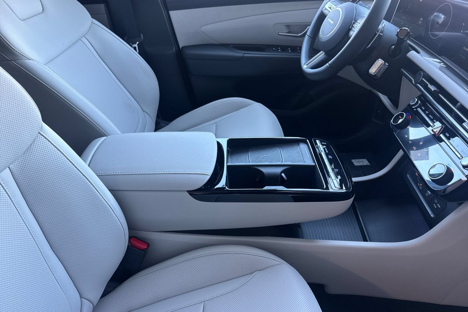 New 2026 Hyundai Tucson SEL AWD/4WD image 16