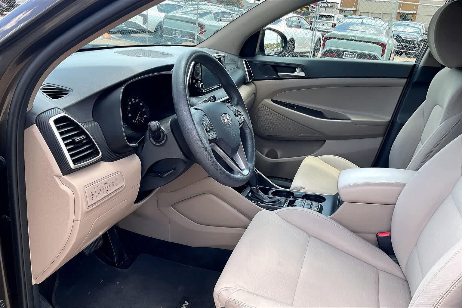 Used 2019 Hyundai Tucson Value w/ Cargo Package AWD/4WD image 2