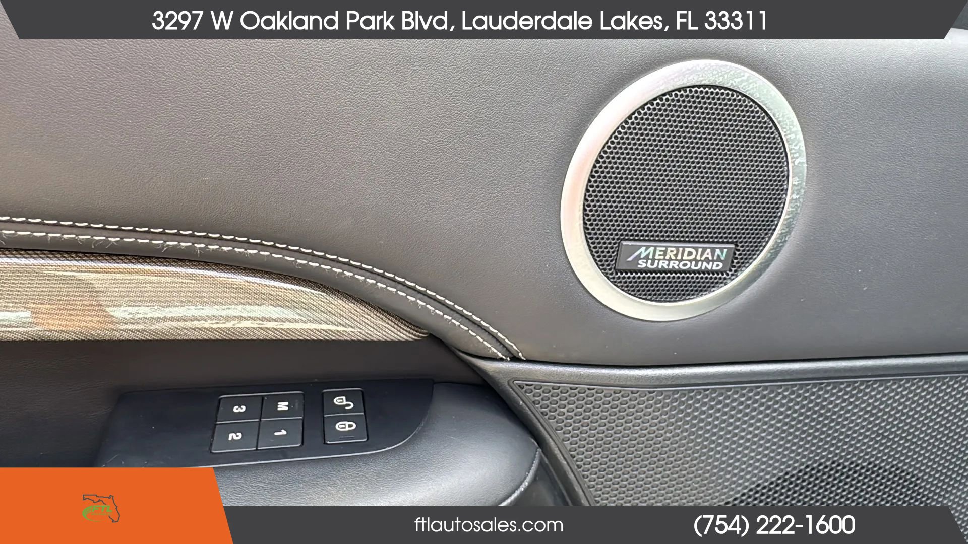 Used 2020 Land Rover Discovery HSE image 23
