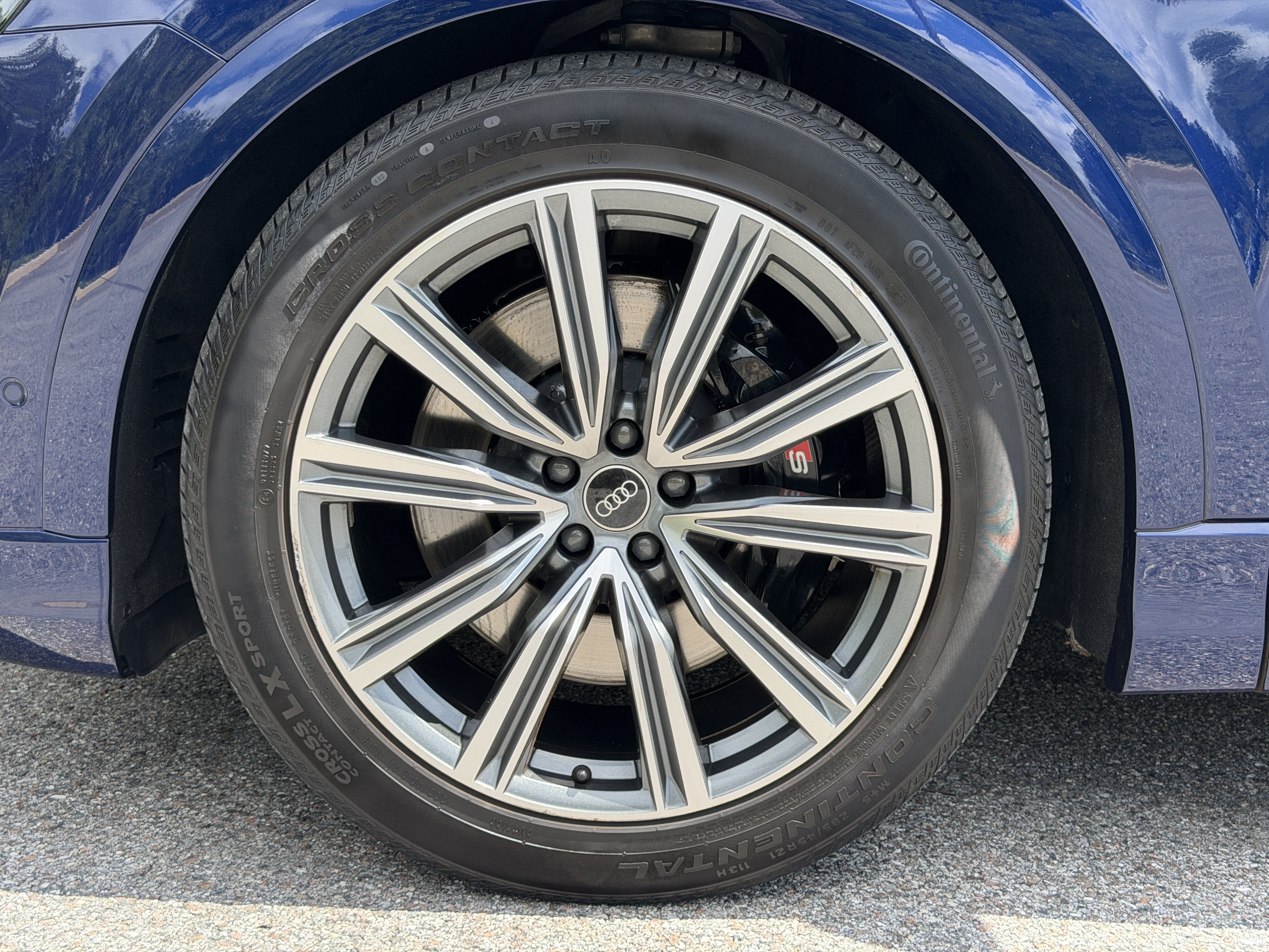 Used 2021 Audi SQ8 Prestige AWD/4WD image 37