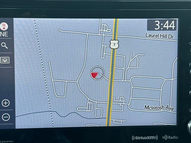 Used 2022 Toyota Highlander XLE image 17