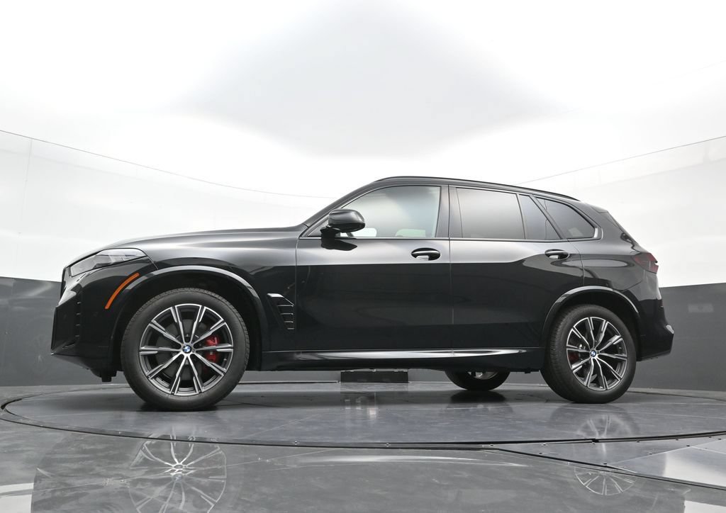 New 2026 BMW X5 sDrive40i w/ M Sport Package RWD image 26