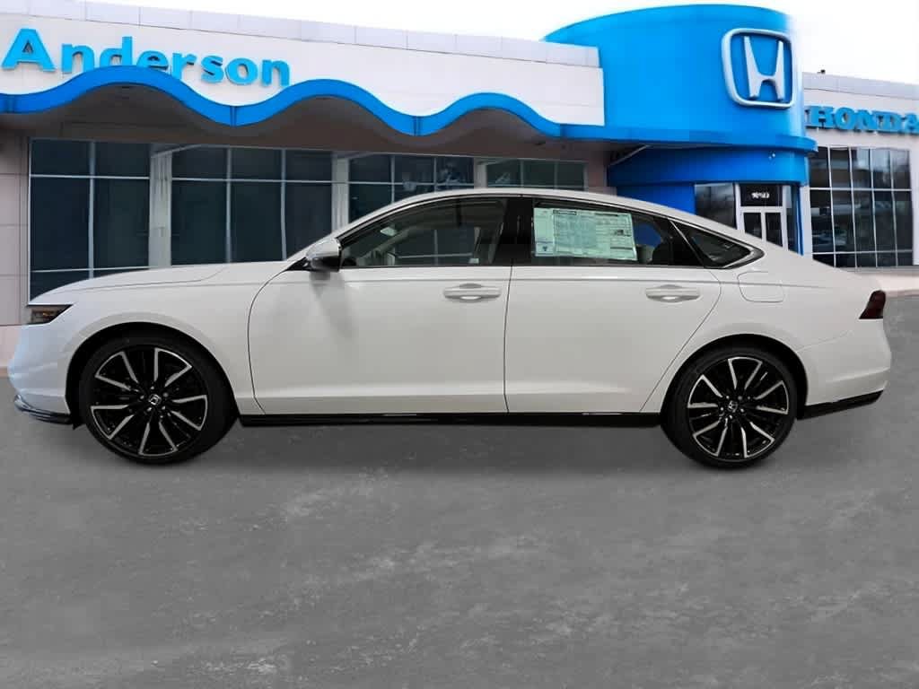 New 2026 Honda Accord Touring image 2